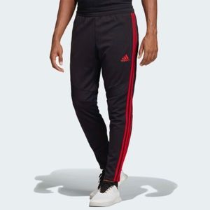 Adidas soccer pants 🌿